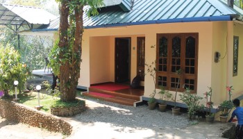 The Green Dale Homestay Chithirapuram Munnar Family Homestay